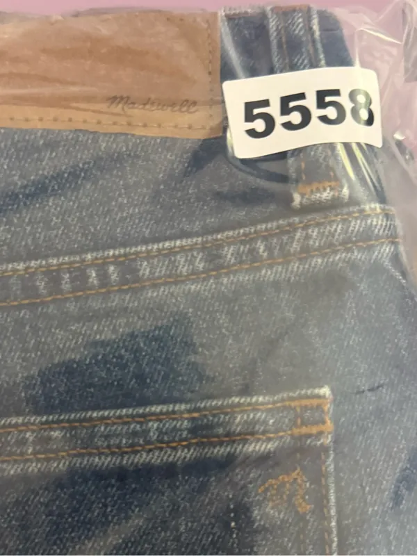 Madewell‎ The '90s Straight Mid-Rise Jean - Image 7