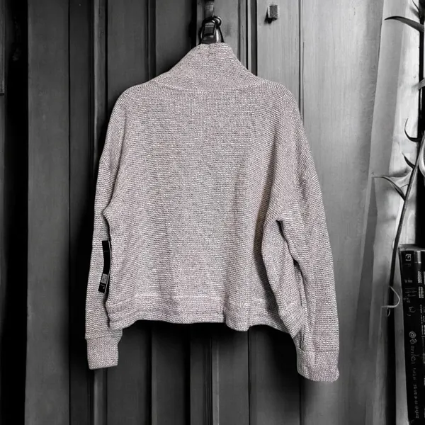 90 Degree by Reflex Sweatshirt/ Sweater/Pullover. NWT White & Black. Size XXL - Image 2
