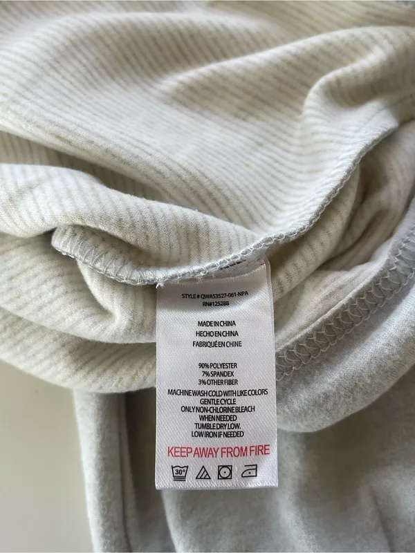 Rae Dunn 'BELIEVE' Crewneck Sweatshirt - Light Gray - Image 4