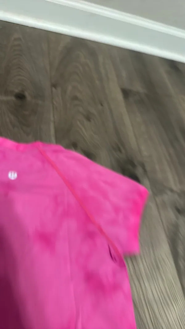 Pink Tie-Dye Lululemon Swiftly Tech - Image 4