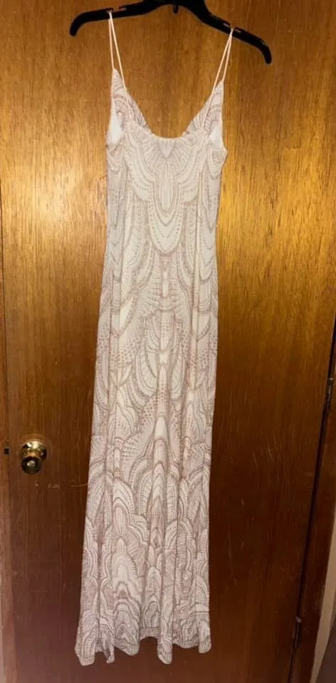 Jump Apparel Sparkly Prom Dress - Image 4