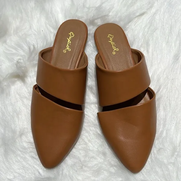 Qupid Darla Flats Size 6.  B83‎ - Image 5