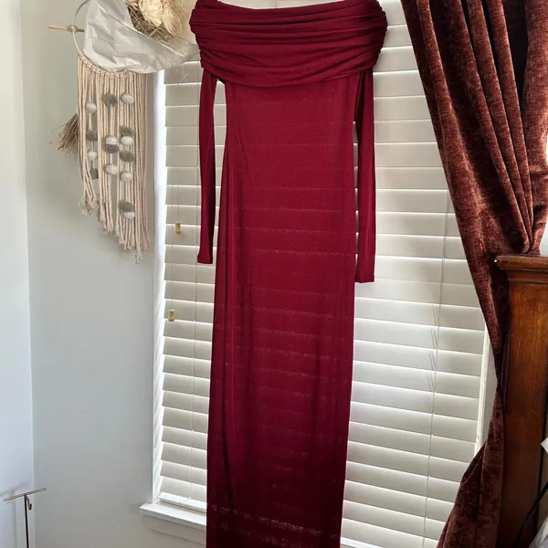 Superdown Burgundy Chantal Off Shoulder sheer gown Maxi dress Small Formal - Image 6