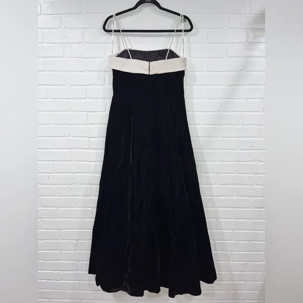 Y2K Night Way Collections Vintage White and Black Velvet Dress w/Tulle 90s 2000s - Image 7