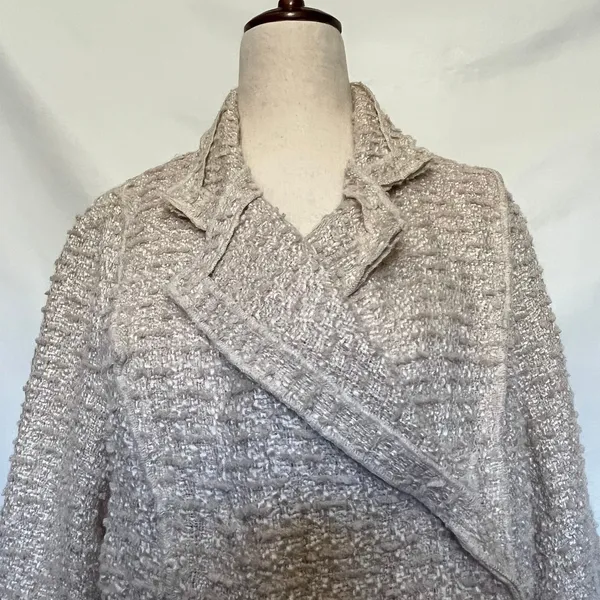 CAbi Estate Chenille Womens Blazer Sz M Lagenlook Artsy Knit 985 Quiet Luxury - Image 4