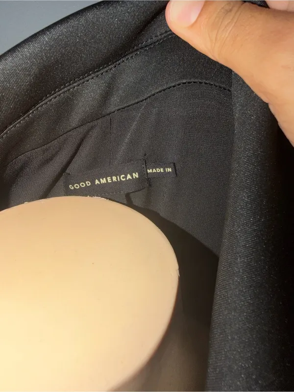 Good American Black Tailored Single-Button Blazer - Image 4