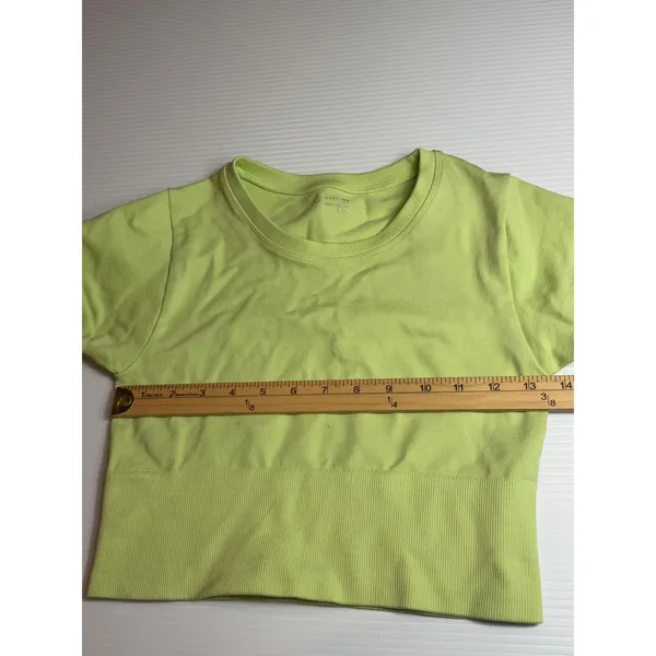 Offline by‎ Aerie Seamless Ribbed Crop Top Neon Lime Green XS TP Athletic - Image 4