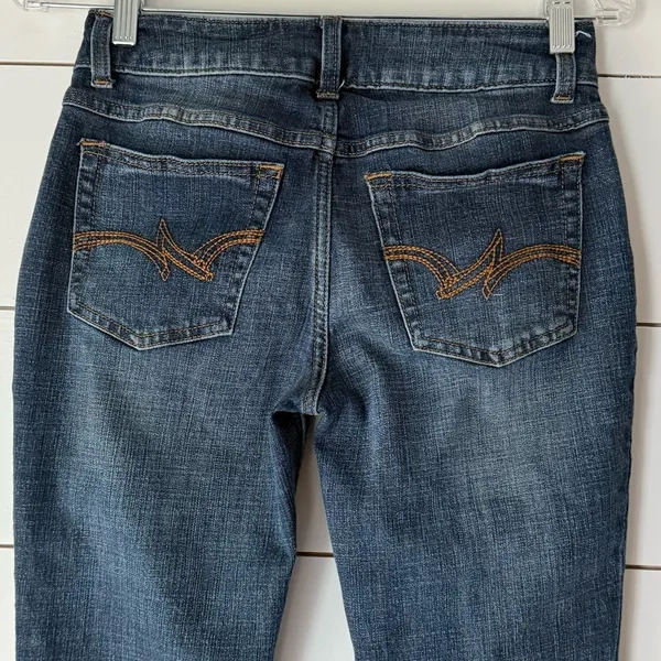 Wrangler Blue Boot Cut Jeans Classic Style Sz 7X32 - Image 7