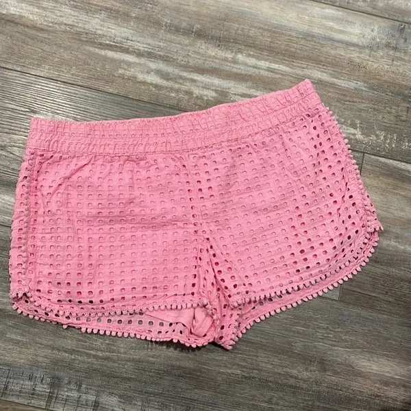 Lilly Pulitzer for Target Large Eyelet Pink Shorts Barbiecore - Image 2
