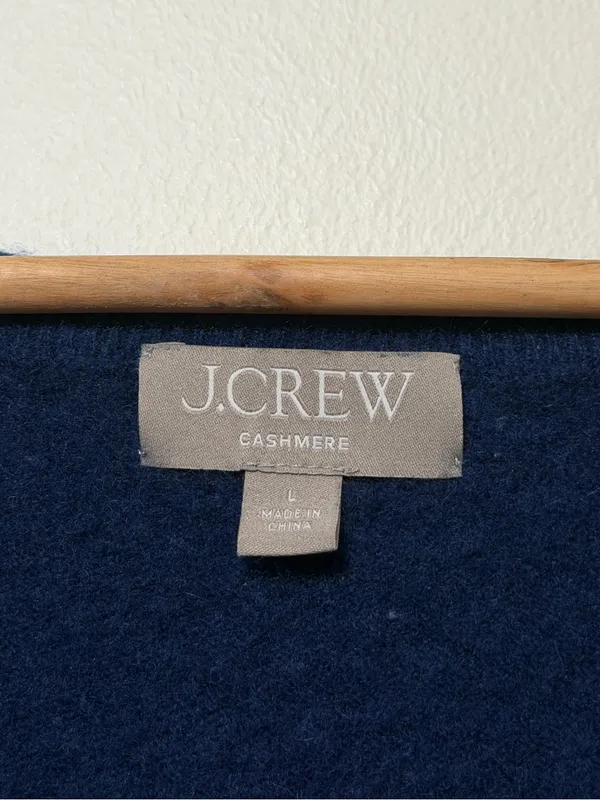 J CREW Cashmere relaxed V-neck Sweater Size Large Blue BA394 - Image 3