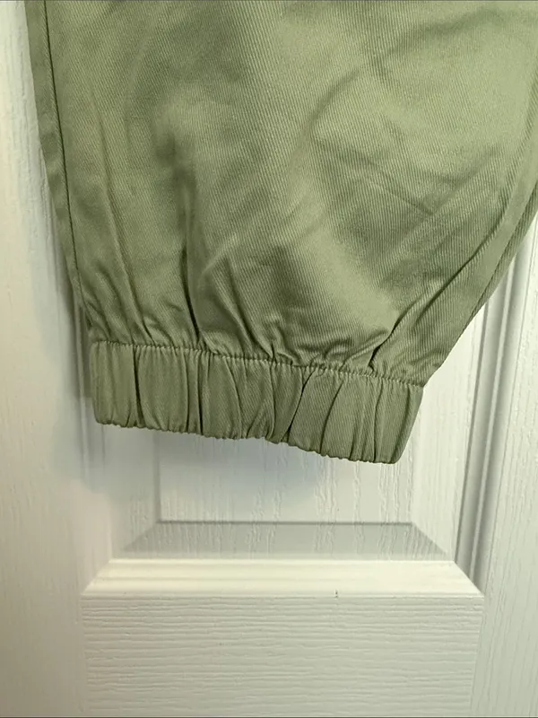 Halara Women’s Sage Green Elastic Cuff Pants - Medium Regular - Image 4