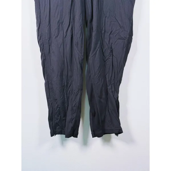 Lululemon Dance Studio Mid Rise Crop Pants Size 4 Black Athleisure Workout Gym - Image 9