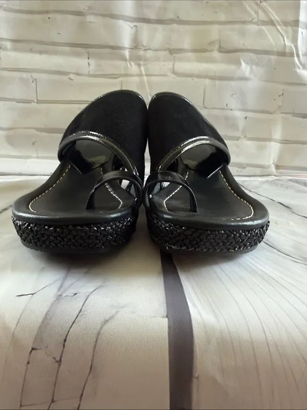Donald J. Pliner Gyer Leather Black Wedge Sandals - Image 2