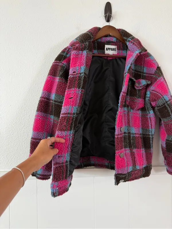 APPARIS Women XS Plaid Sherpa Teddy Trucker Jacket Pink Blue Faux Shearling - Image 9