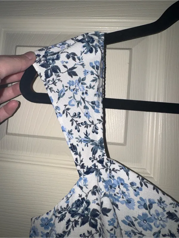 Francesca's Collections White and Blue Floral Midi Dress - Image 2