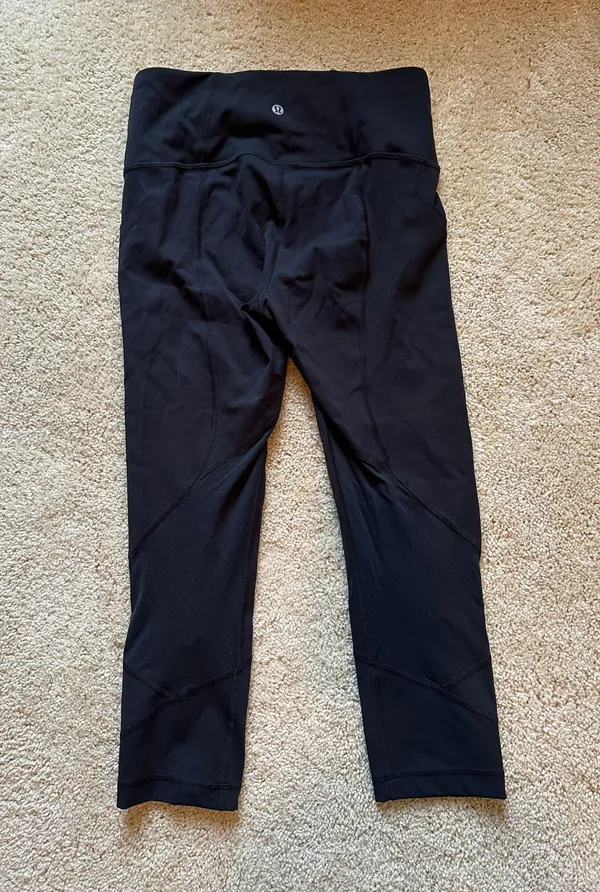 Lululemon Pace Rival Crop *22" in Black - Image 7