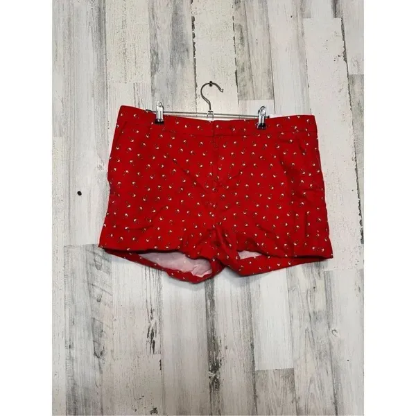 Banana republic red shorts - Image 2