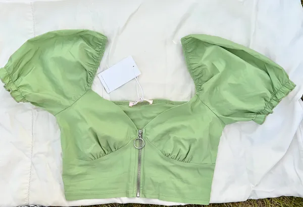 Kiwi Puffer Sleeve Top Green Size L - Image 3