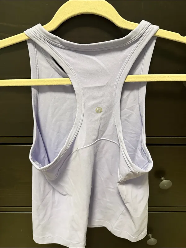 Lululemon Violet fitted workout tank - Image 2