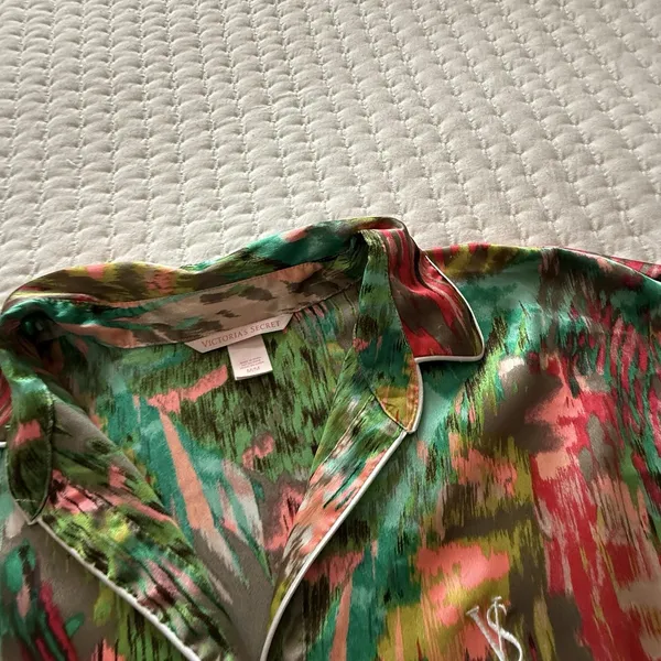 Victoria’s Secret Colorful Multi Color PJ Pajama Sleep Shirt Gown Sz M Medium - Image 12