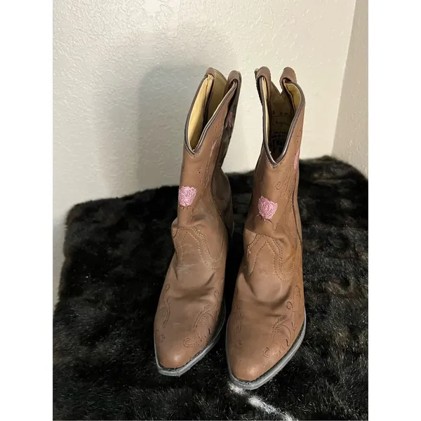 Shyanne Floral Embroidered Brown Leather Snip Toe Pull On Western Boots 6 - Image 2