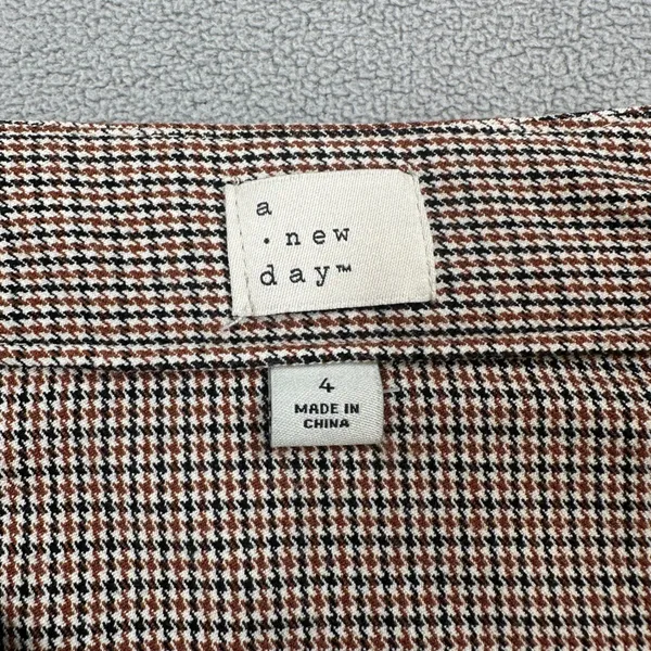 A New Day Mini Skirt Womens 4 Brown Houndstooth Pattern Side Zipper Patterned A - Image 4