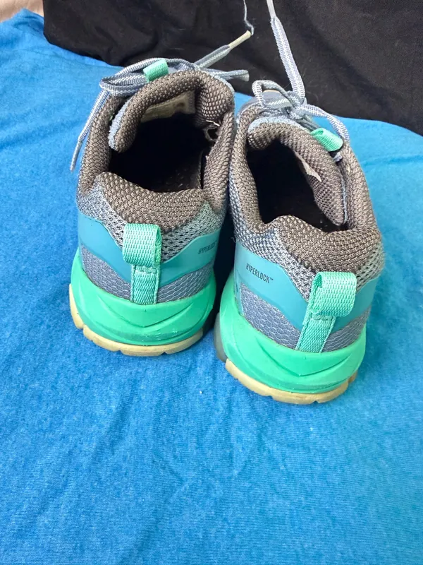 Merrell Sneaker Shoes Womens Size 8 - Image 3