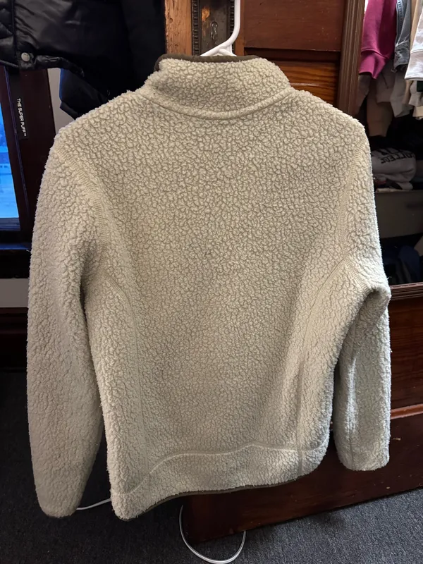 Patagonia Pullover Fleece - Image 3