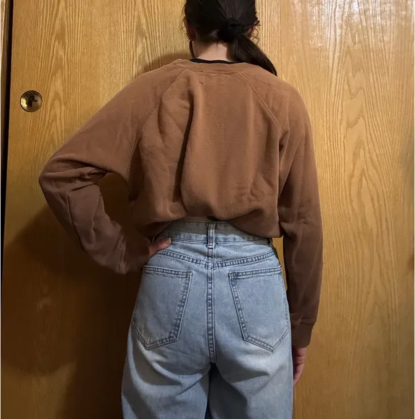 Brown Crewneck Size undefined - Image 2