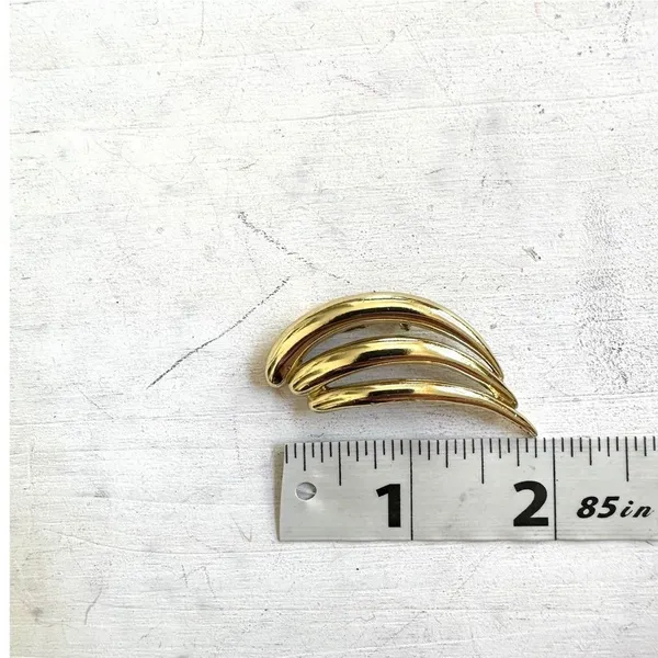 Gold tone brooch - Image 4