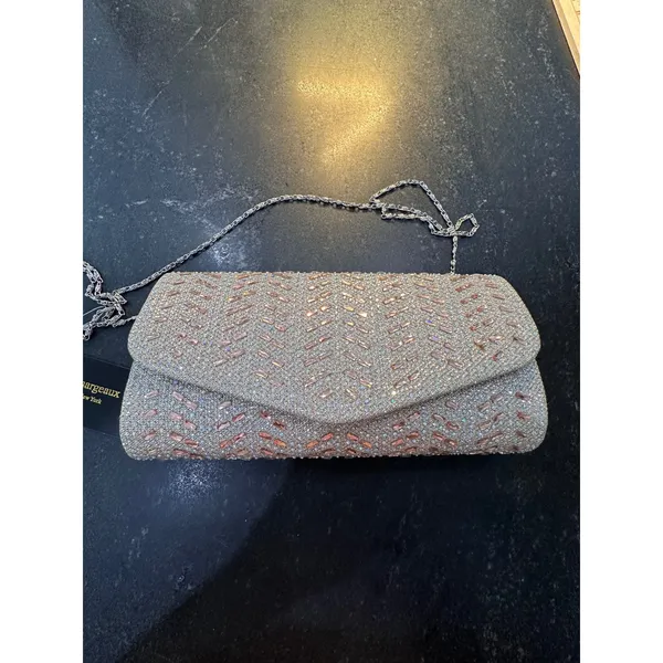 dmargeaux New York Champagne Rhinestone Chevron Evening Clutch Bag AZ4824A NEW - Image 3