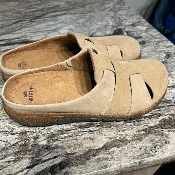 Earth Origins Womens Beige Suede Woven Slip-On Mules - Image 5