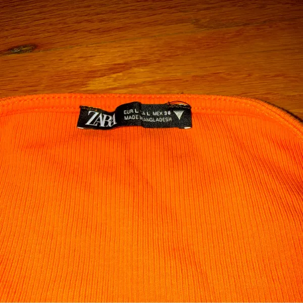 🍎Zara Bright Orange Ribbed Crop Top - Image 4