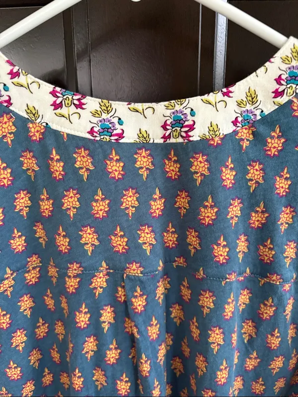 EUC Anthropologie Maeve Mandan Mixed Print Top Size Medium - Image 10