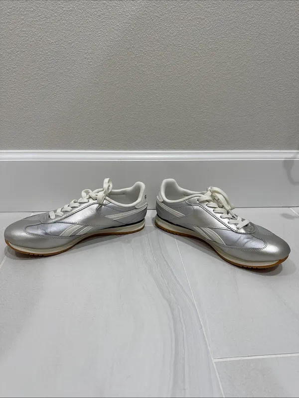 Reebok Women's Metallic Silver and Cream Sneakers - Image 8