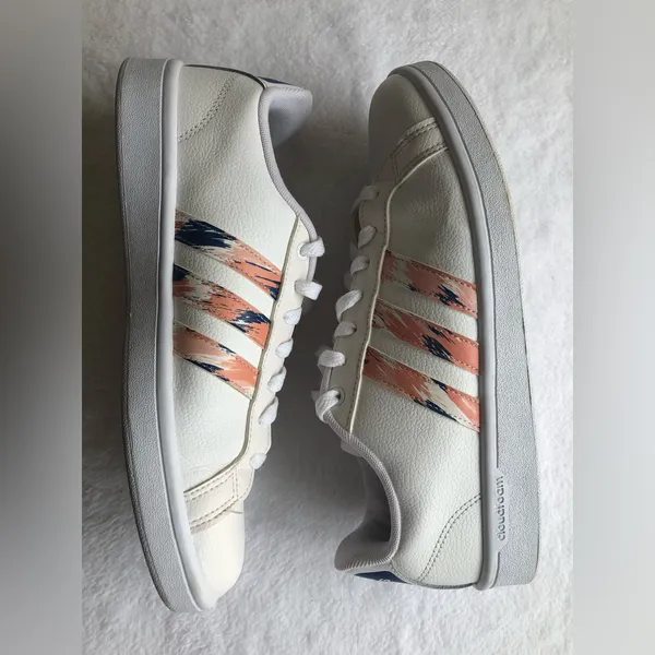 Adidas Cloudfoam Advantage Shoes Womens 9.5 White Peach Casual Sneakers - Image 4
