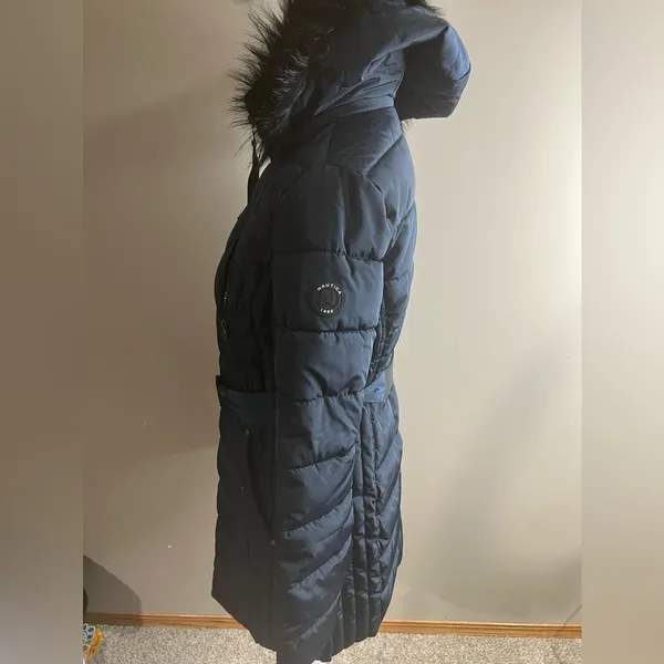 Nautica women’s belted winter coat navy blue medium - Image 14