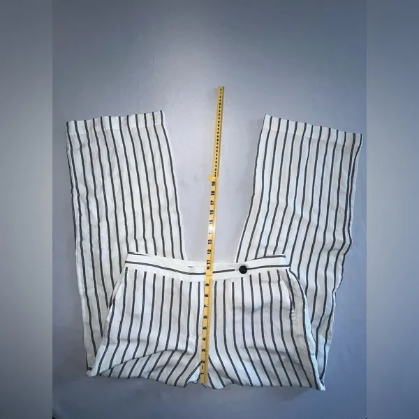 J Jill White w/Black Stripes Wide Legged Pants - Image 10