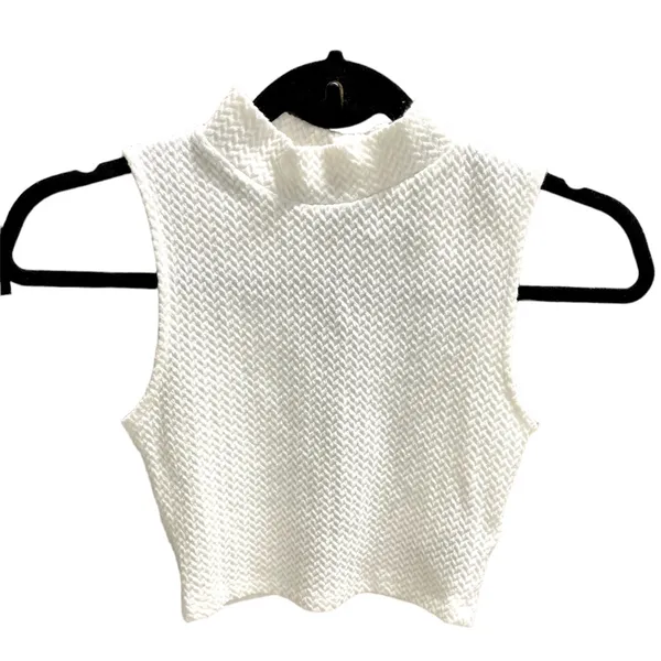 DIVIDED H&M White Textured Sleeveless Crop Top with Back Button Closure Sz XS - Image 3