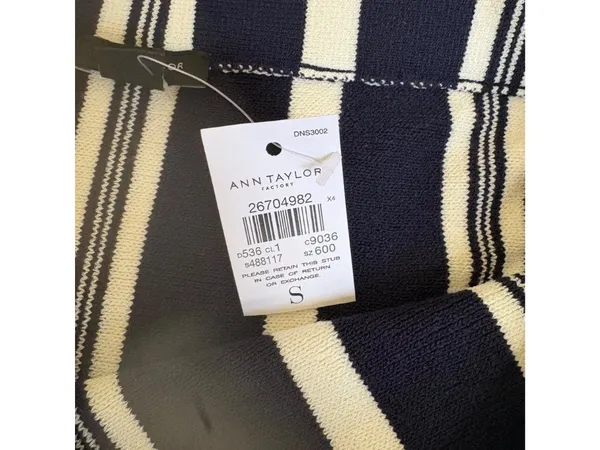 NWT Ann Taylor Factory Navy White Striped Knit A-Line Midi Skirt Size Small - Image 6