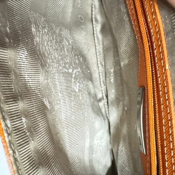 Y2K Antonio‎ Melani Orange Leather Wristlet Clutch Bag Push Lock Silver Hardware - Image 4
