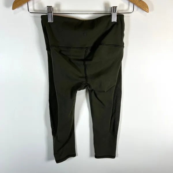 Lululemon Align High Rise Capri Leggings Olive Green Mesh‎ Detail Size XS - Image 5