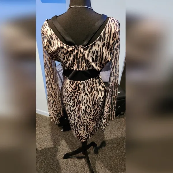 Cheetah Print Cold-Shoulder Dress Size: L VENUS - Image 2