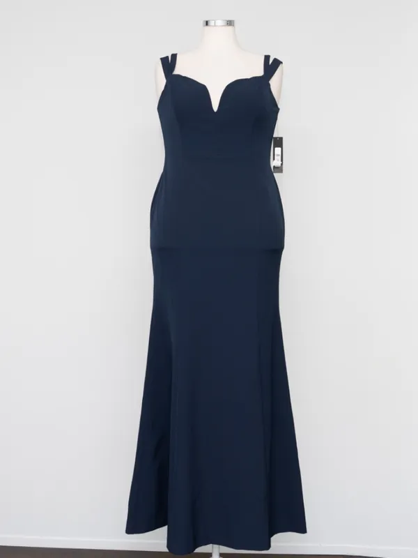 Donna Karan‎ - Sweetheart-Neck Gown - Image 2