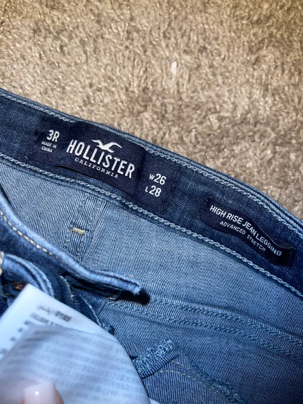 Hollister High Rise Jean Legging - Image 4