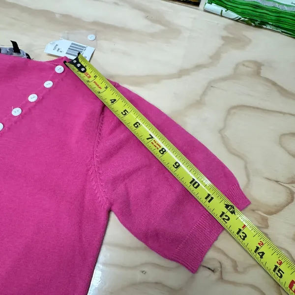 NWT FORE Pink Short Sleeve Asymmetrical Faux‎ Button Front Sweater T12708 Small - Image 12