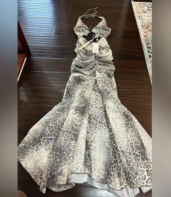 Oh Polly Halterneck Cut Out Maxi Dress in leopard sheer Print Size 2 US NWT - Image 2