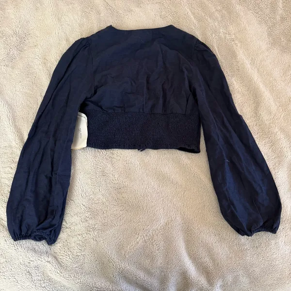 Midnight Sky Lace-Up Linen Blend Crop Top - Image 2