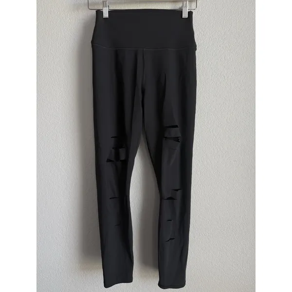 Alo Yoga Black High Waist Ripped Warrior Leggings Medium M Cutout Shredded Edgy - Image 3