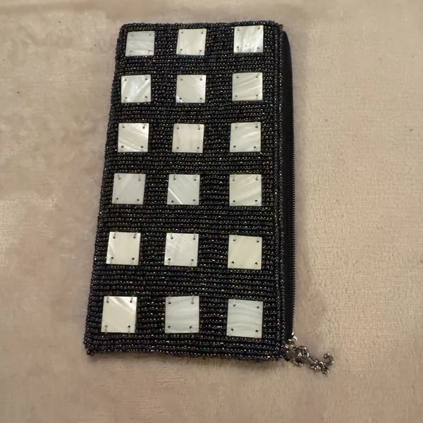 Disney Vintage Zippered Pouch‎ Tigger silver zipper pull mother of pearl beaded 4"x7" - Image 3